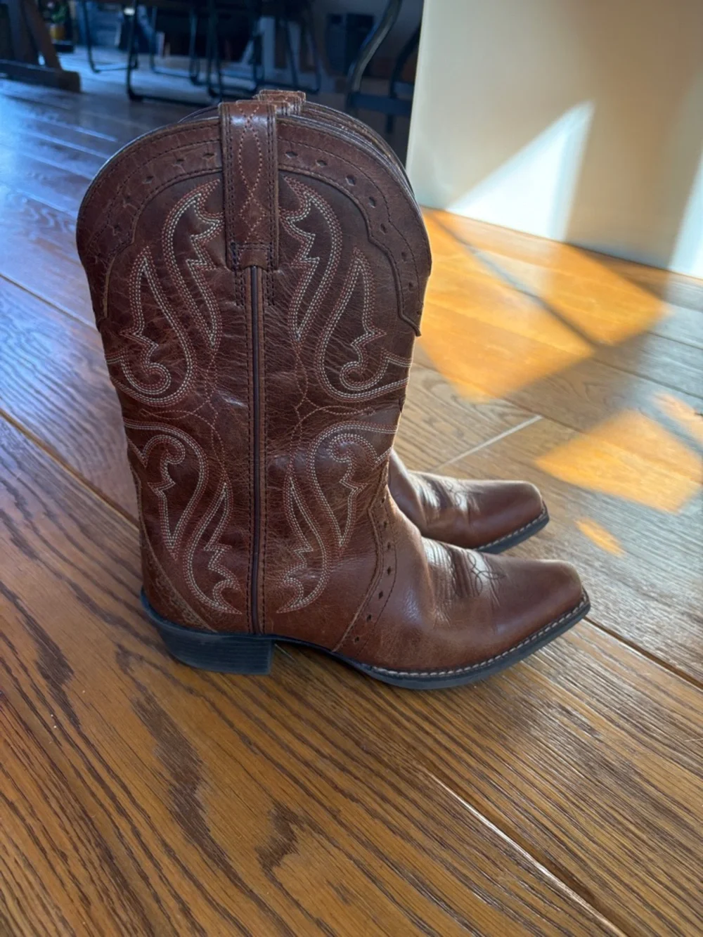 Ariat Classic kids Brown Leather Western Cowboy Boots - Picture 2 of 7